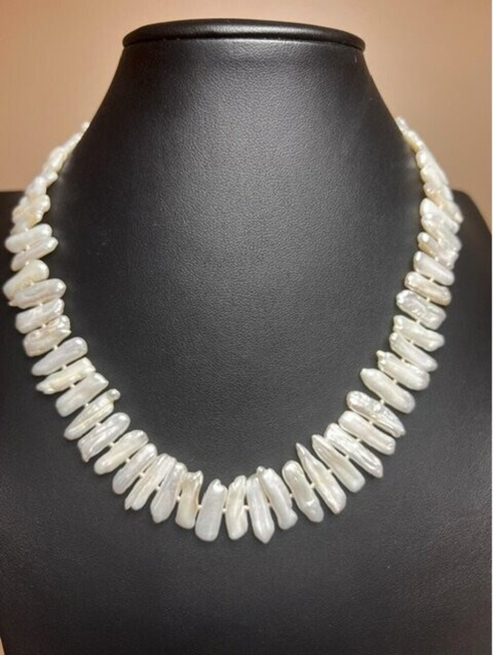 B6833 White Freshwater Biwa Stick Pearl Choker Necklace 16" Hand Knotted Fashion